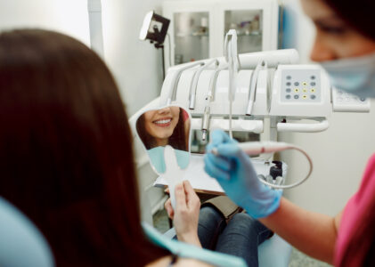 Saúde Bucal é Saúde Sistêmica: O Que a Odontologia Moderna Sabe Que a Maioria das Pessoas Ignora